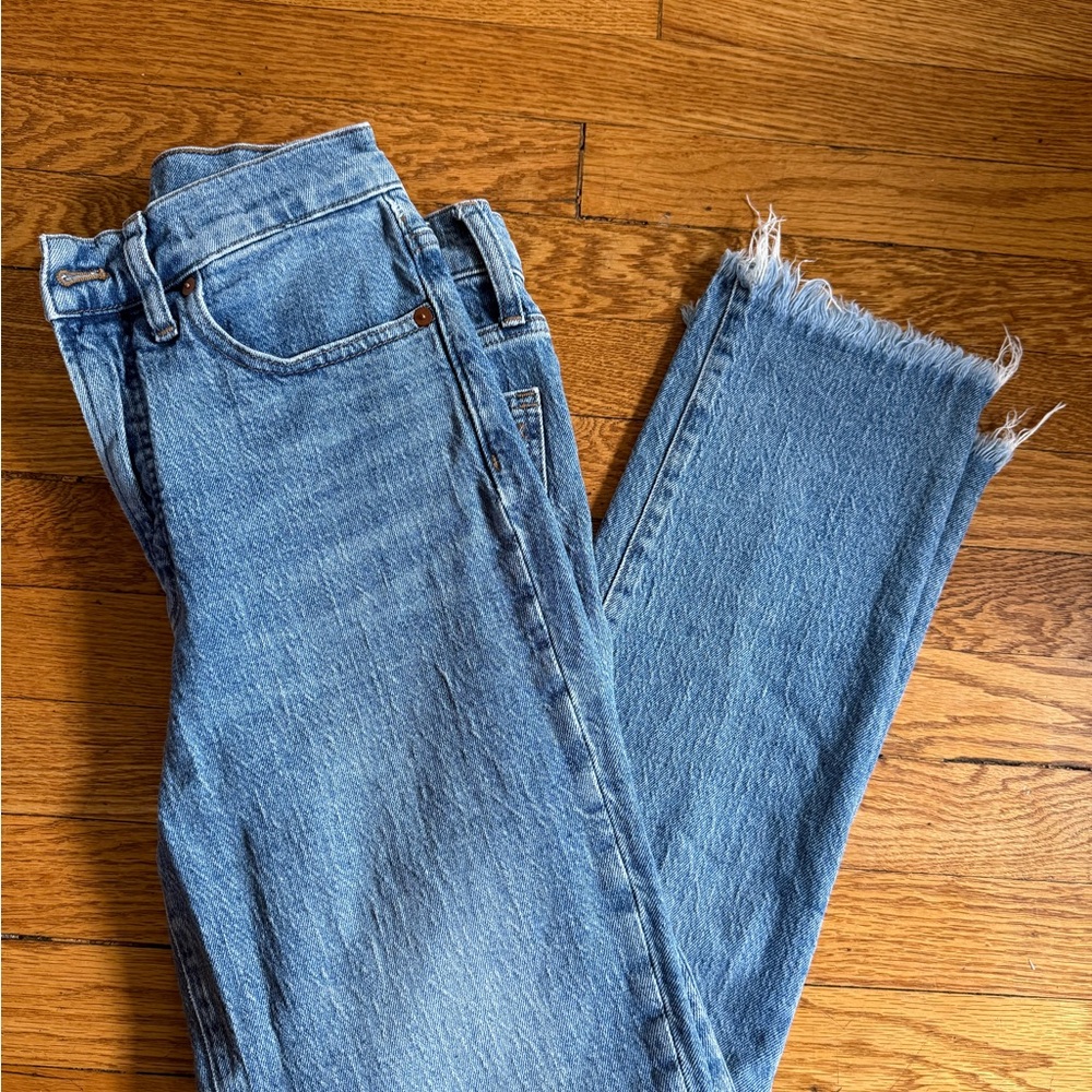 Madewell Light Blue Cropped Jeans with Frayed Hem